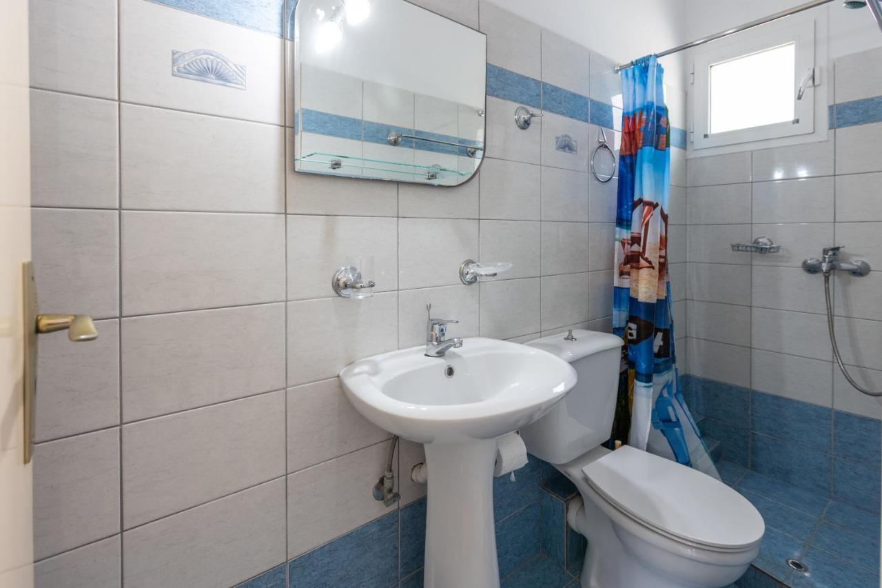 Fársa Alicia Studios מראה חיצוני תמונה
